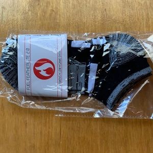 Fuel featherlite 2.0 socks